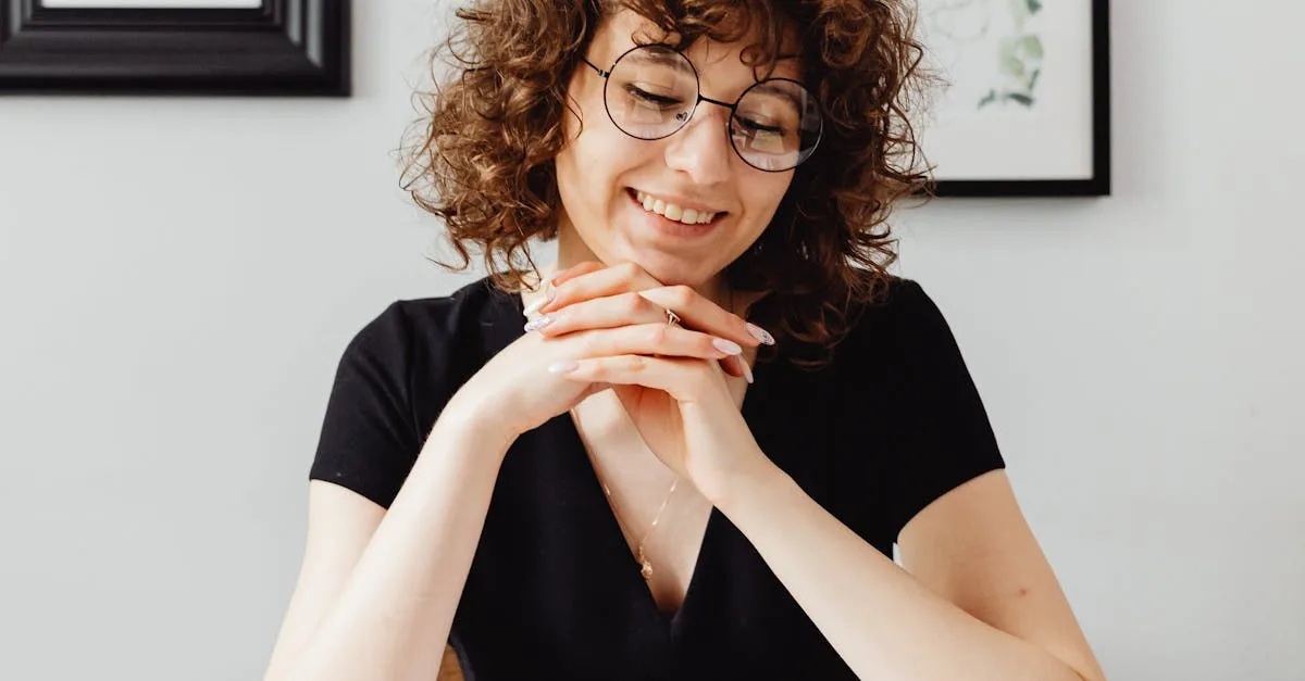 Representação conceitual de estratégias de marketing para conteúdo adulto digital