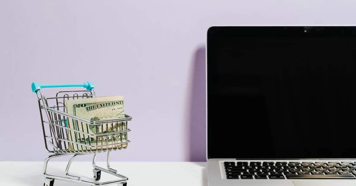 Tela de computador exibindo dicas e estratégias de anúncios online